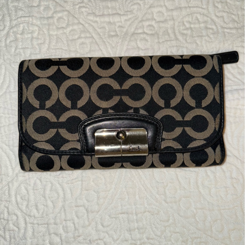 Coach Black Signature Kristin OP Art Vintage Trifold Wallet